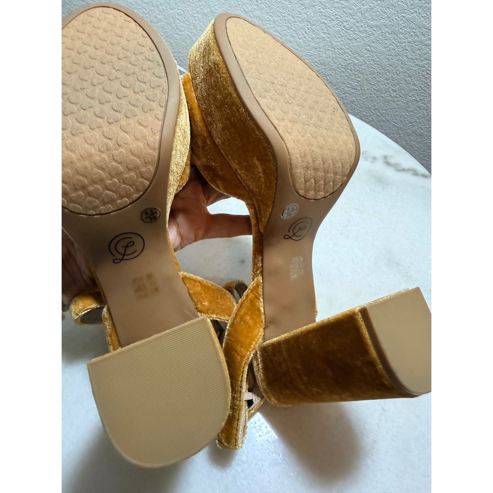 NEW Theresa Golden Yellow Velvet Platform Heels Block Heel Sandals 8.5 - Picture 8 of 8
